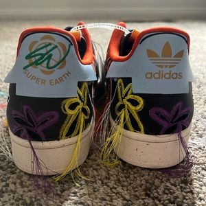 New with tags. Adidas Super Earth 🌏  Shoe a.d.i.d.a.s.